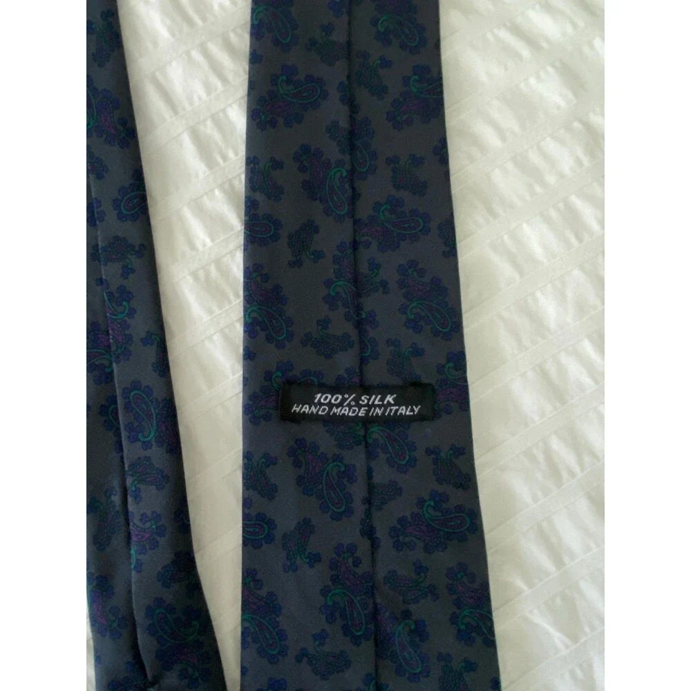 Vintage Italian Silk Paisley Necktie Gray Blue Purple Handmade Tie